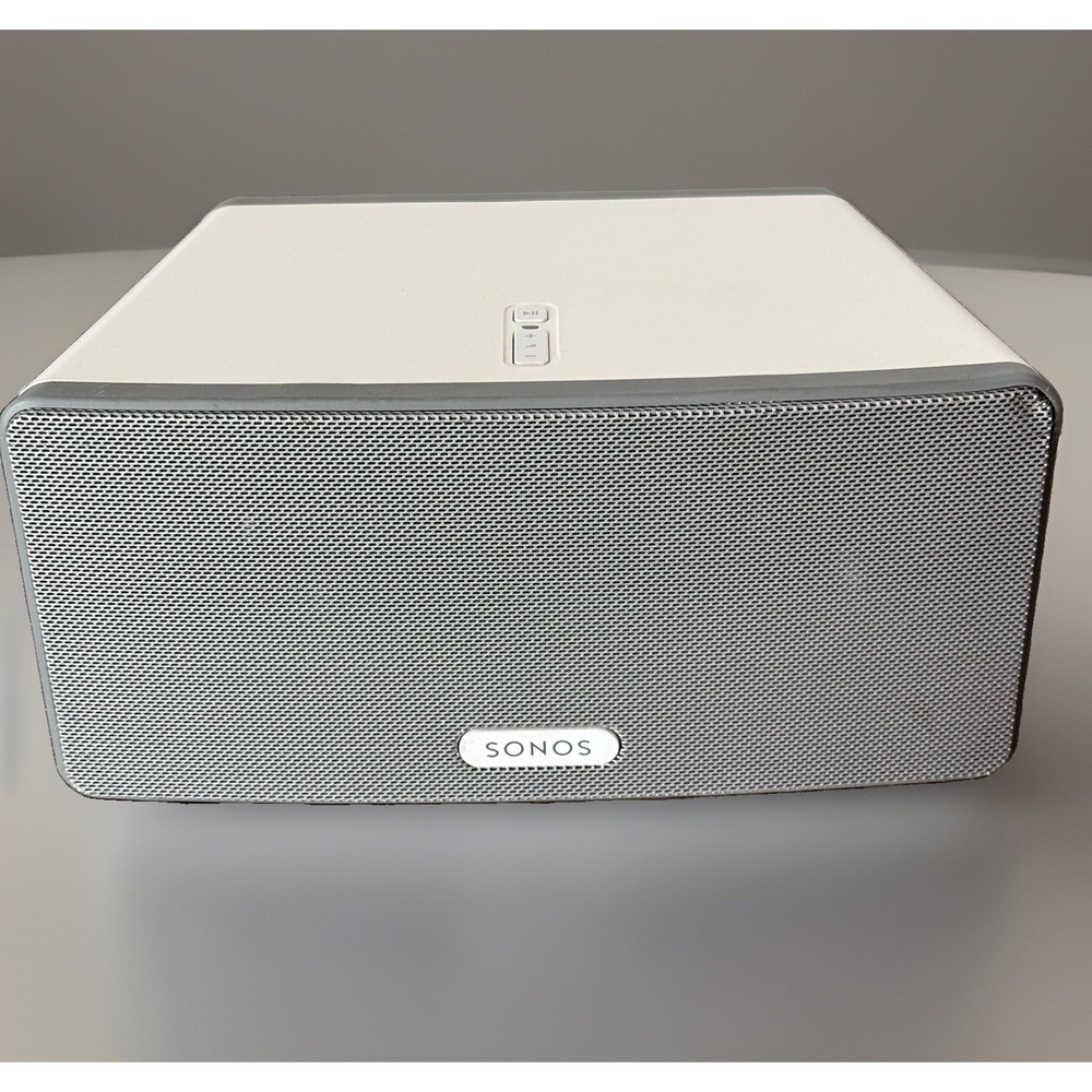Sonos Play 3 Wireless Smart Home Speaker - White WORKING TESTED. HAS A DENT!